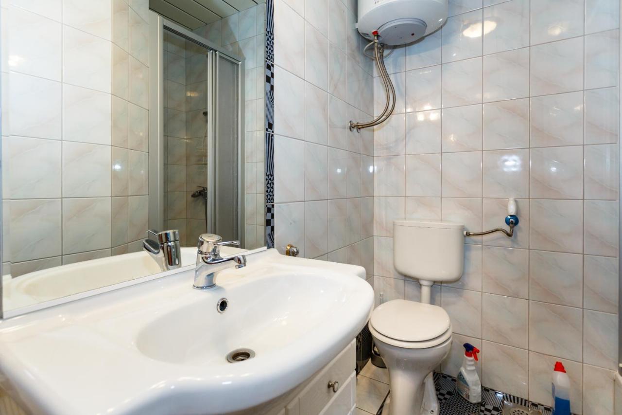 Apartmani Mili Malinska Luaran gambar
