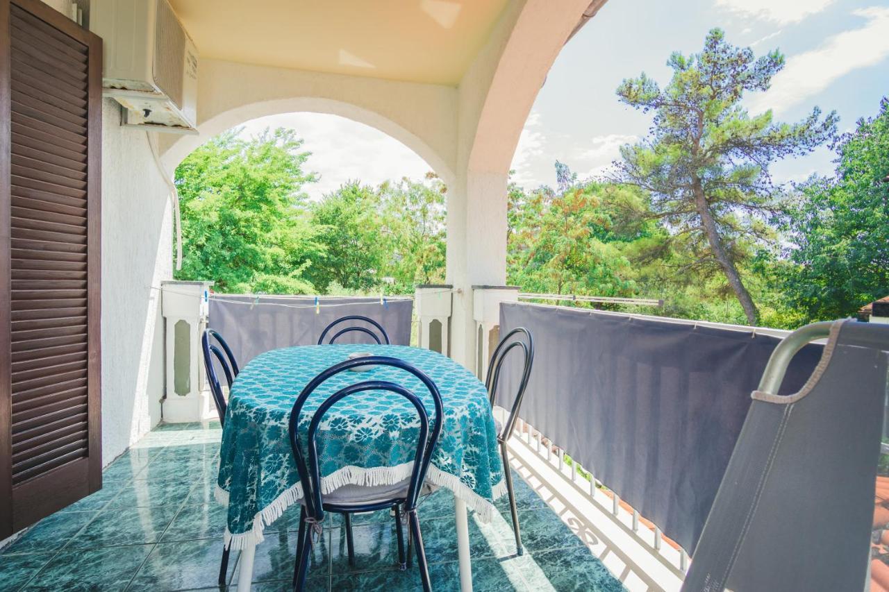 Apartmani Mili Malinska Luaran gambar